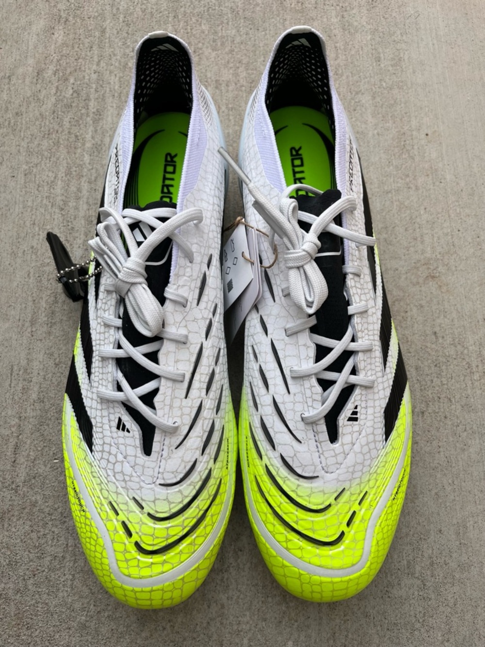 Adidas Predator Elite SG White Green Black Soccer Cleats JI1067 Men's Size 11.5